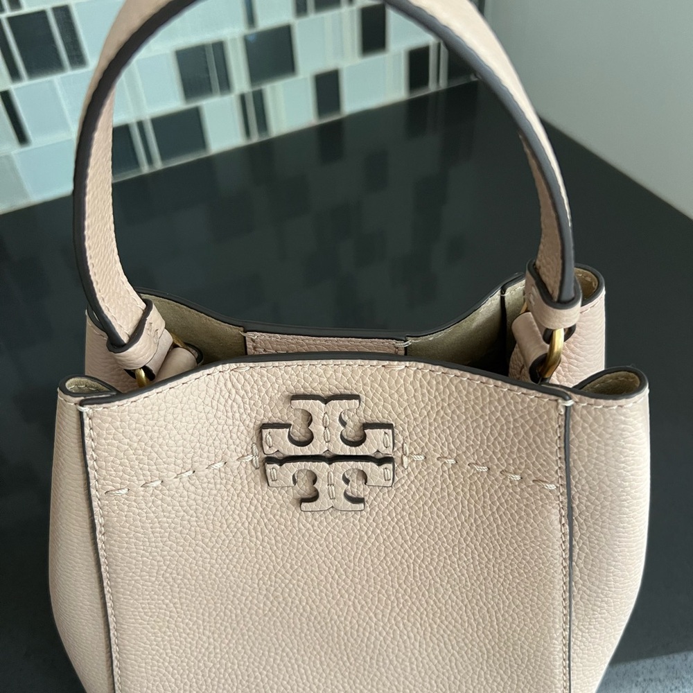 Tory Burch Leather Handbag - Picture 11 of 13